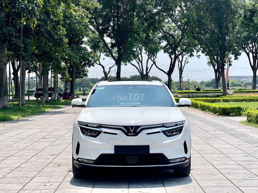 VINFAST VF 8 - MỚI XUẤT XƯỞNG 100% - GIAO NGAY!. Mua bán Ô tô tại Quận Cái Răng Cần Thơ được đăng bởi Thanh hình 10