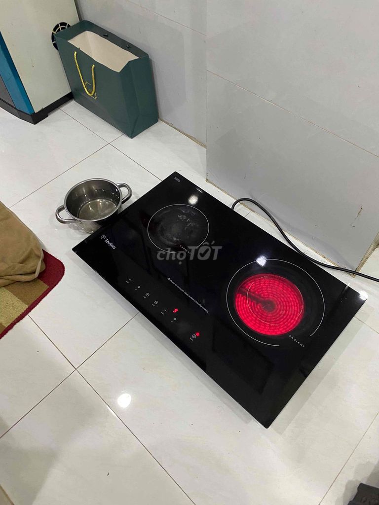 Bếp điện từ Torino Đen Mặt kính bên từ và HN. Mua bán Bếp, lò, đồ điện nhà bếp tại Quận 11 Tp Hồ Chí Minh được đăng bởi NGỌC TRÂM hình 1