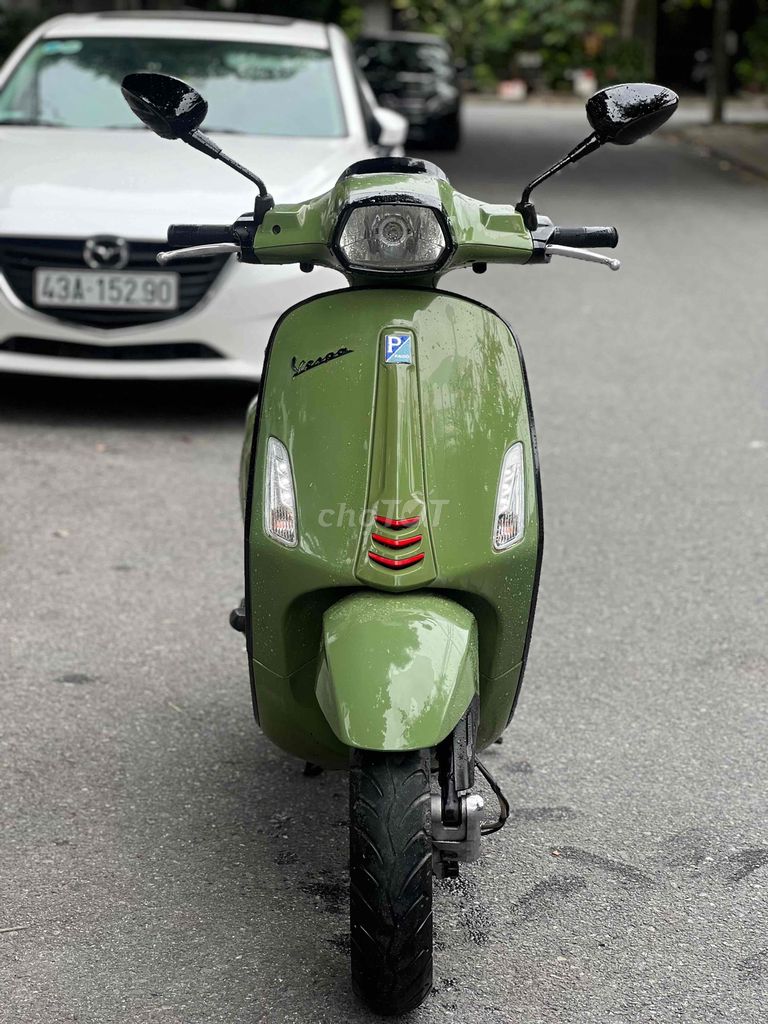 Vespa Sprint Hỗ Trợ Góp Nợ Xấu