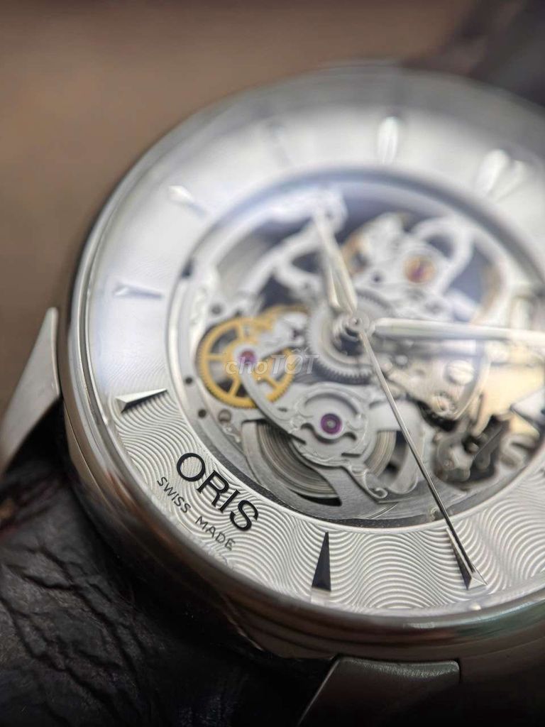 Đồng hồ Oris Skeleton cực chất, sang trọng tinh tế