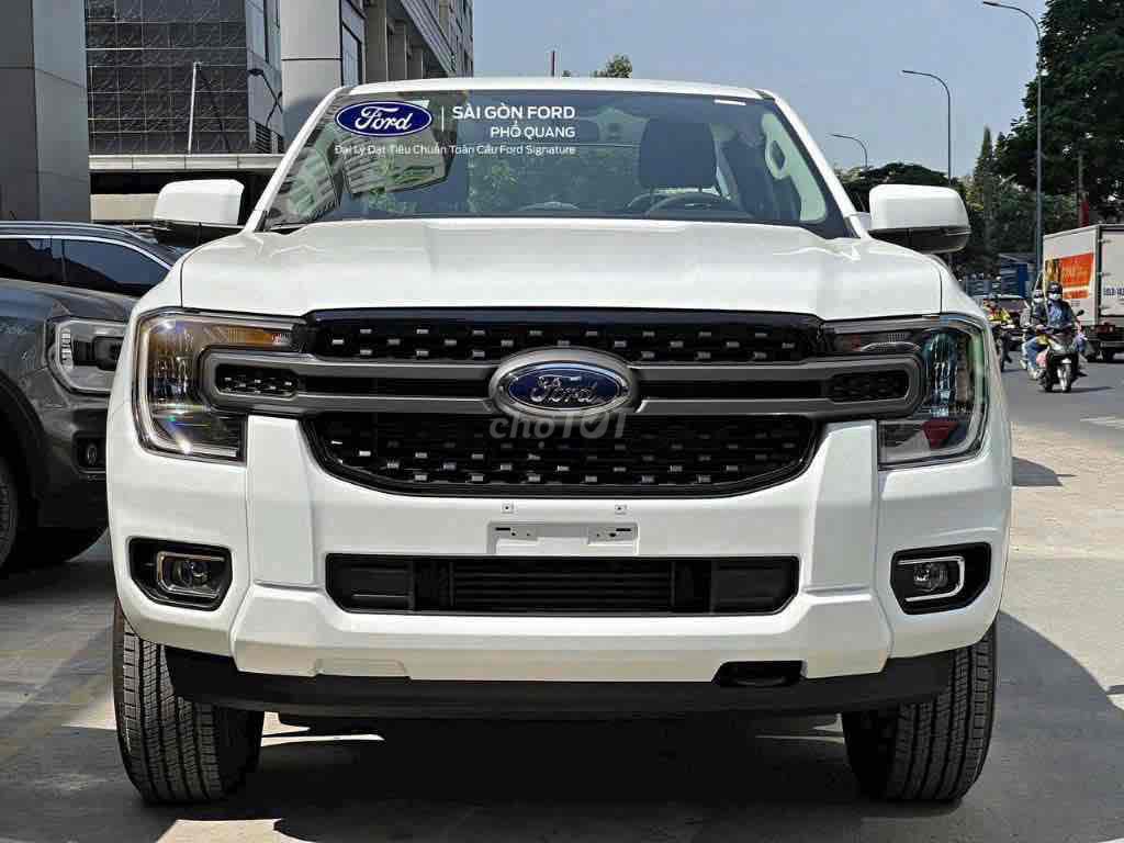 Ford Ranger 2025 XLS 2.0L 4x2 AT Xe Mới. Mua bán Ô tô tại Quận 3 Tp Hồ Chí Minh được đăng bởi Trí Xe Ford hình 1