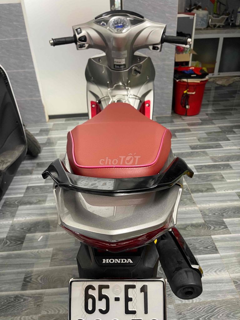 XãLỗ Future Fi lên full Wavei 125 Thái Máy Zin. Mua bán Xe máy tại Quận Cái Răng Cần Thơ được đăng bởi Phúc Hậu hình 3