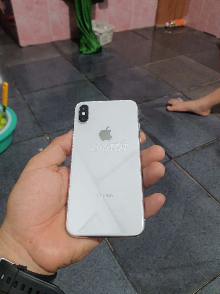 Apple iPhone X 64GB Trắng Đã sử dụng. Mua bán Điện thoại tại Thành phố Thuận An Bình Dương được đăng bởi gia minh hình 1