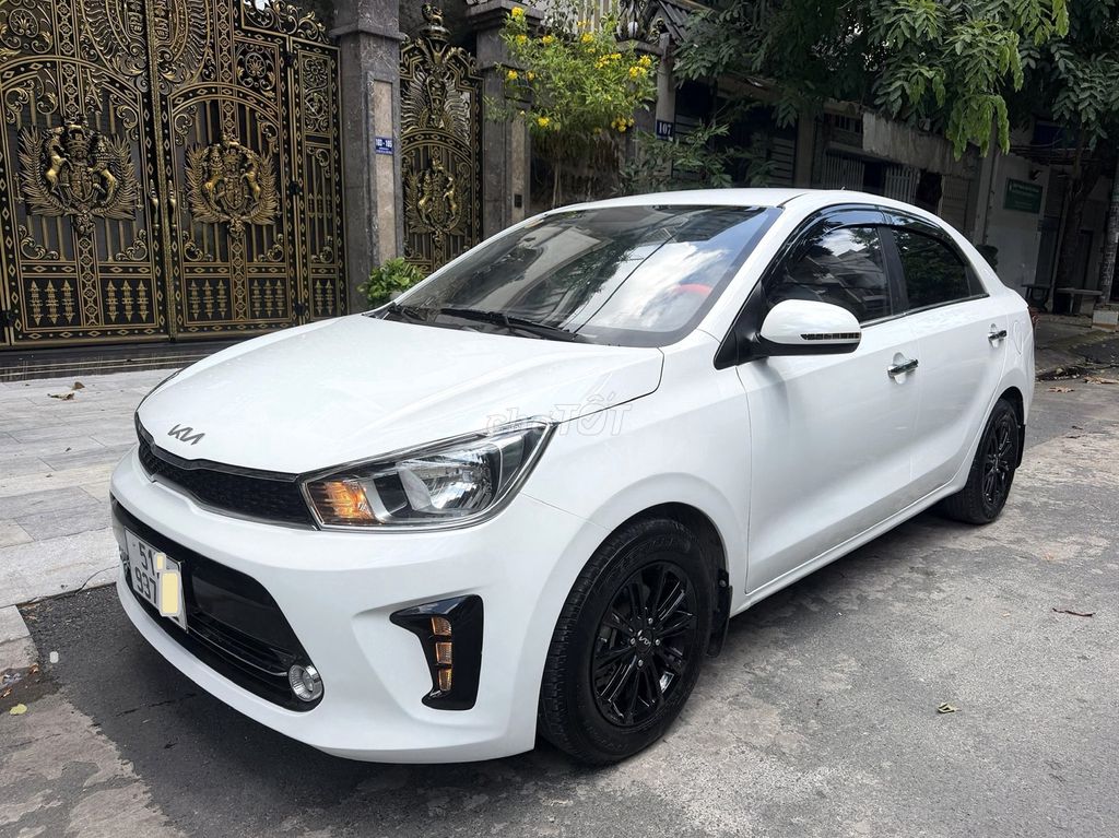 Номер палубы семейного автомобиля Kia SOLUTO 2023 1.4MT Go: 249tr