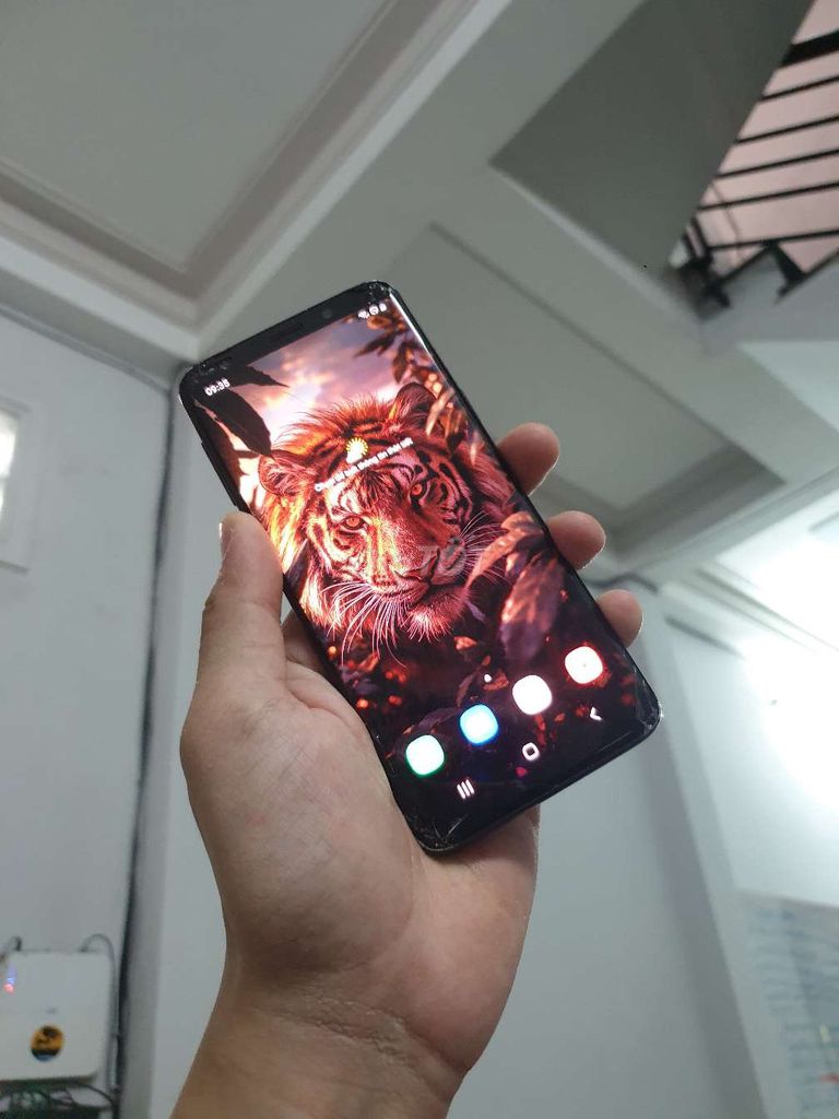 Samsung S9 dùng ram 4gb, màn tràn viền. Mua bán Điện thoại tại Quận Gò Vấp Tp Hồ Chí Minh được đăng bởi Điện thoại SAMPHONE hình 1