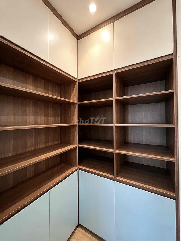2-bedroom apartment with sea-view balcony on Lý Thái Tông — photo 7