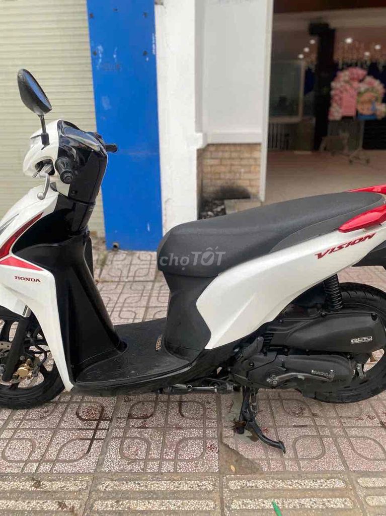 VISION 2015 cavet theo xe bộ hồ sơ công chứng cũ. Mua bán Xe máy tại Quận 7 Tp Hồ Chí Minh được đăng bởi Gia Bảo  hình 8