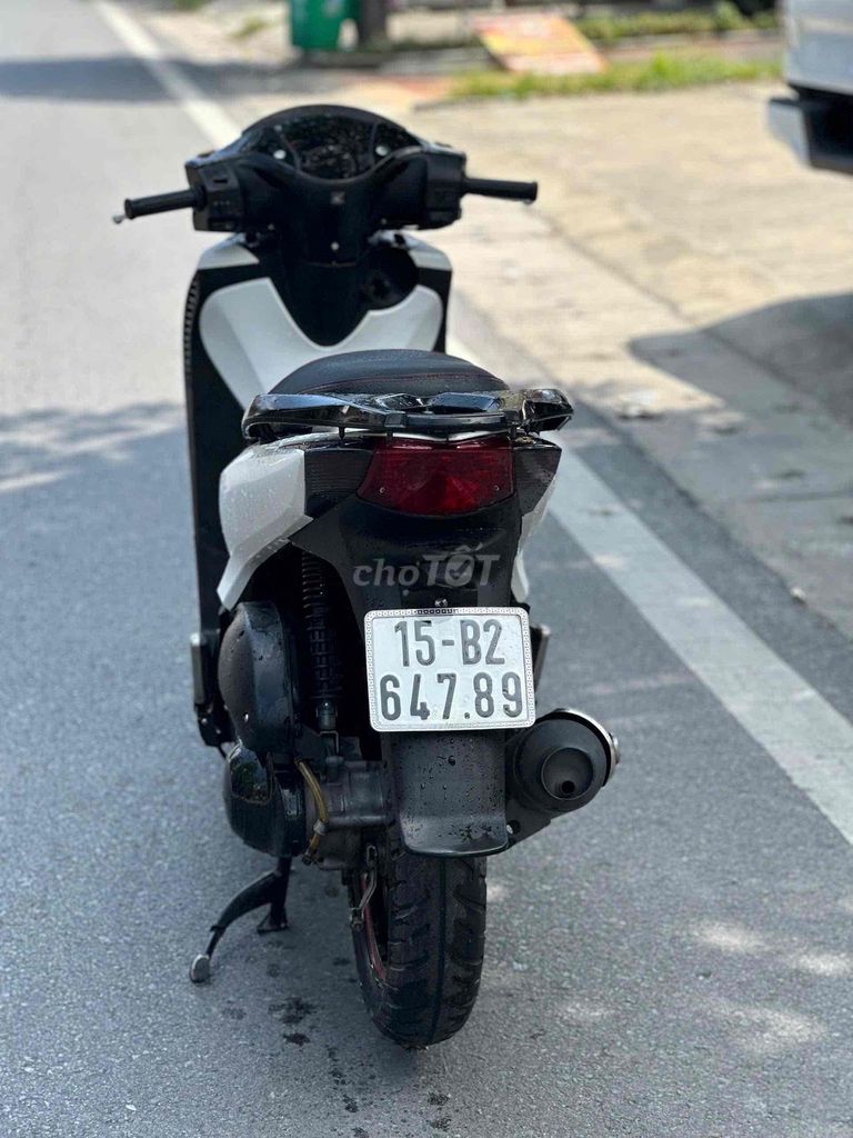 Honda SH 125 nhập khẩu 2006 lên phom 2011
