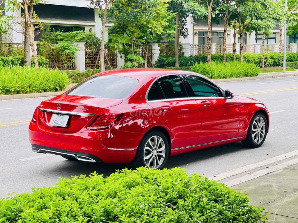 Mercedes Benz C Class 2015 C200 - 80000 km. Mua bán Ô tô tại Quận Cầu Giấy Hà Nội được đăng bởi Quang Huy hình 5
