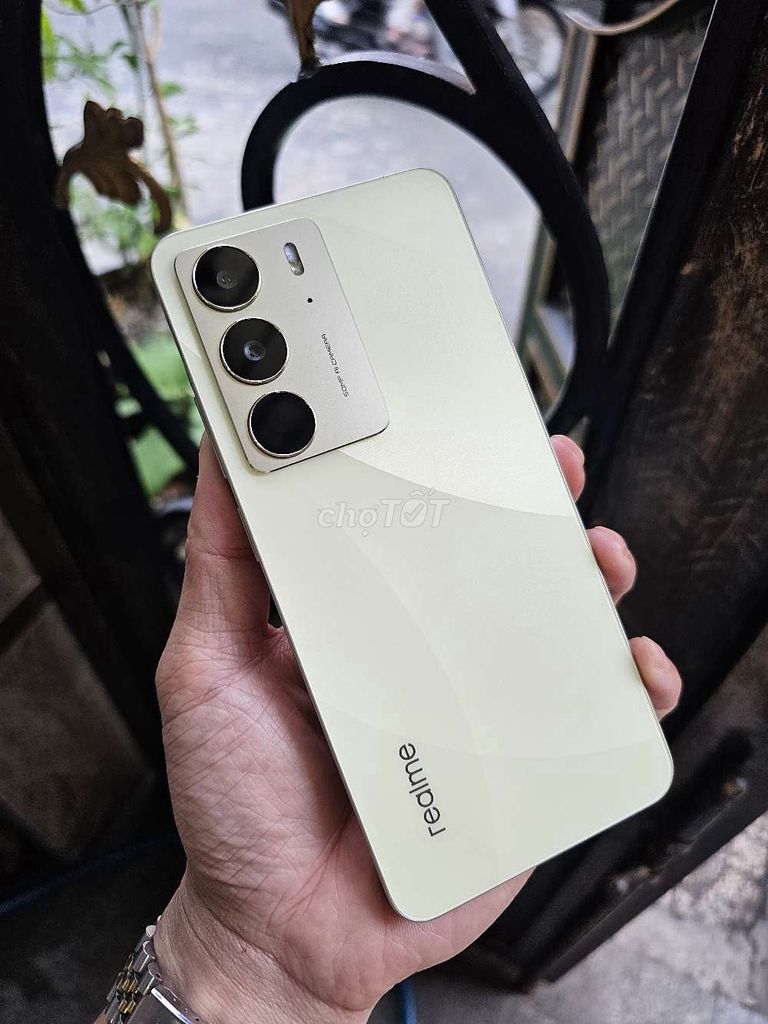 REALME C75 GOLD 8/128 PIN 6K 99.9% BH T12/25 TGDĐ