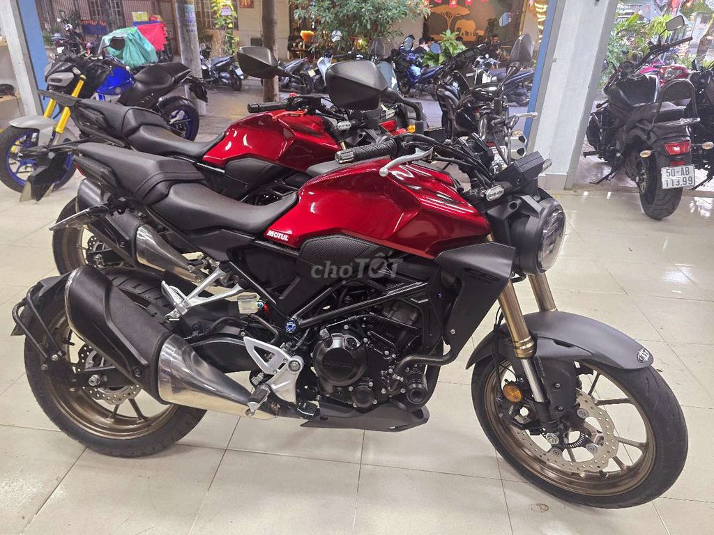 Honda CB300R 2021 Đỏ. Mua bán Xe máy tại Quận Thanh Khê Đà Nẵng được đăng bởi Quý Moto Cycle 21 điện biên phủ Đà Nẵng hình 3