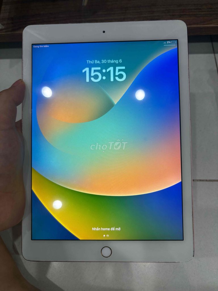Apple iPad Pro 9.7 256GB Hồng Lắp SIM. Mua bán Máy tính bảng tại Quận Hai Bà Trưng Hà Nội được đăng bởi Dũng hình 1