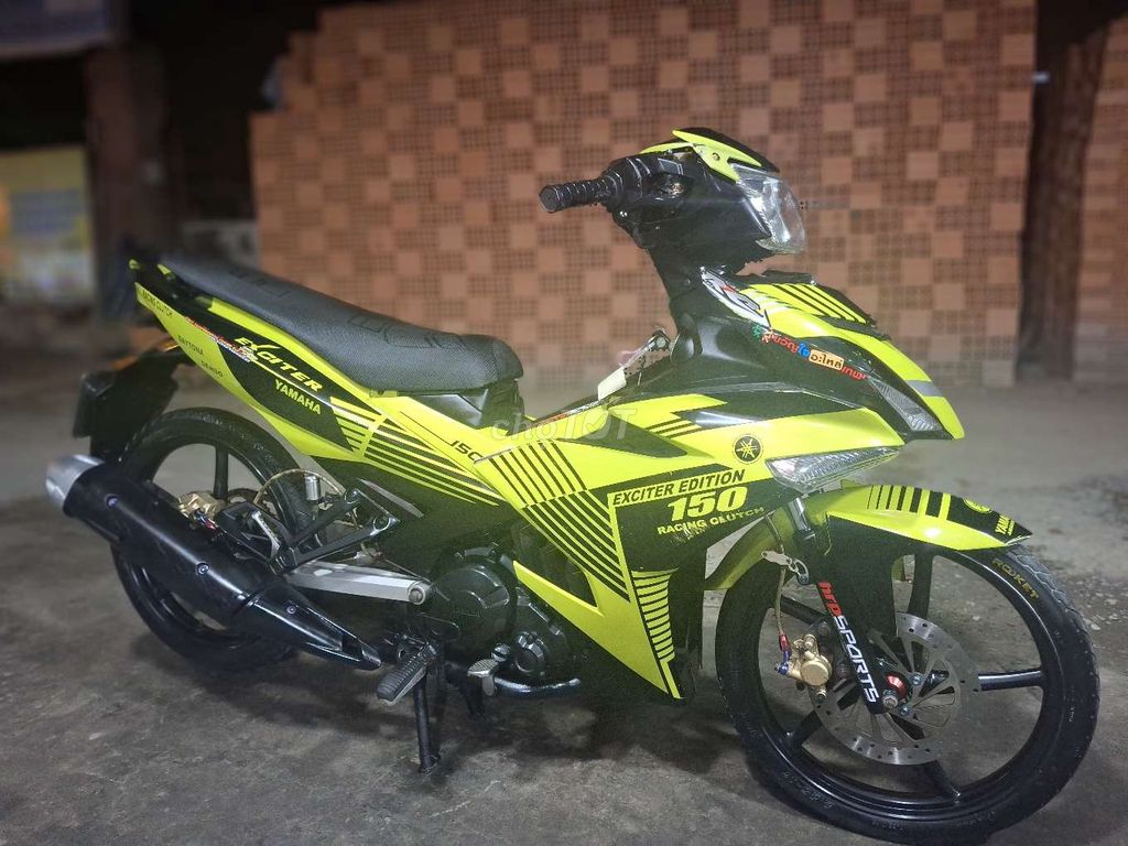 Ex 150. Đk 2017 . Bs 71 bến tre . Cà vẹt đầy đủ. Mua bán Xe máy tại Huyện Nhà Bè Tp Hồ Chí Minh được đăng bởi tuân anh  hình 3