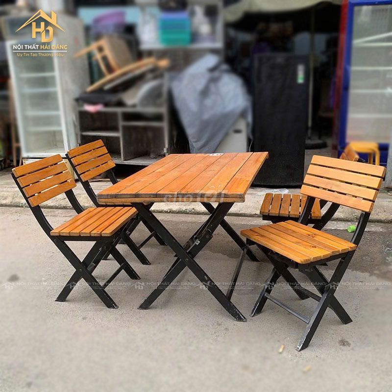Bộ Bàn Ghế Cafe Gỗ, Khung Sắt Còn Đẹp 90%. Mua bán Bàn ghế tại Quận Tân Phú Tp Hồ Chí Minh được đăng bởi Công Ty TNHH TM DV INKPRO hình 1
