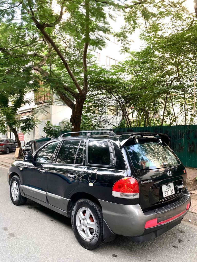 Hyundai Santafe Gold 2005 Tự động Đen