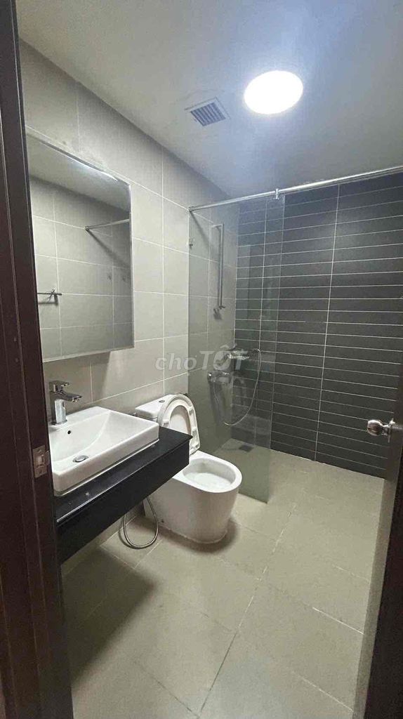 Аренда · 2 комн. · 80 м² · Quận 7, ул. Đường Nguyễn Văn Linh