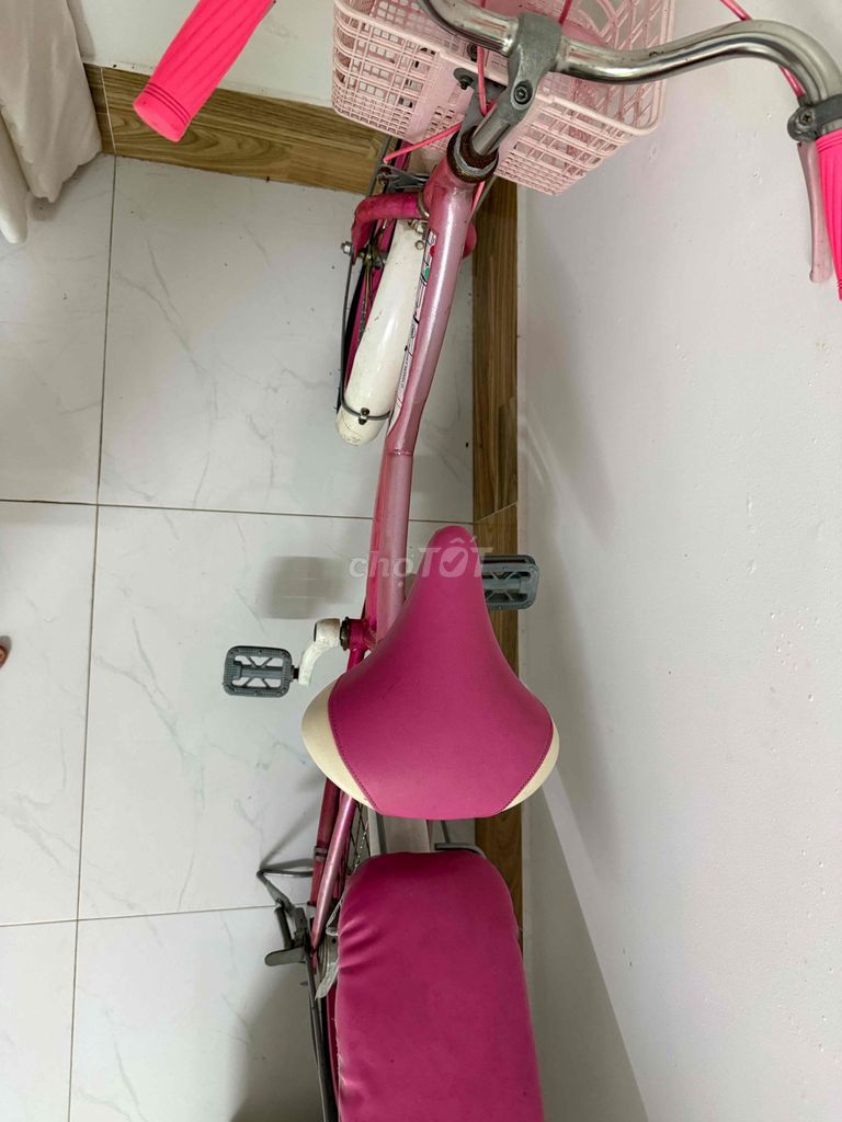 xe đạp trẻ em tiểu học. Mua bán Xe đạp tại Thành phố Tân An Long An được đăng bởi Nguyễn Minh Thật  hình 2