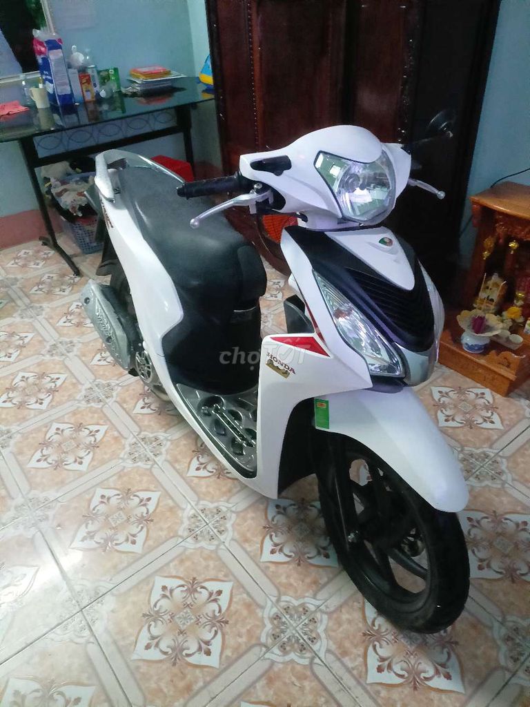 Vision ở Công Viên Cái Bè Giao Lưu Xe Khác Đổi Gió. Mua bán Xe máy tại Huyện Cái Bè Tiền Giang được đăng bởi Gà Nòi Tiền Giang hình 1