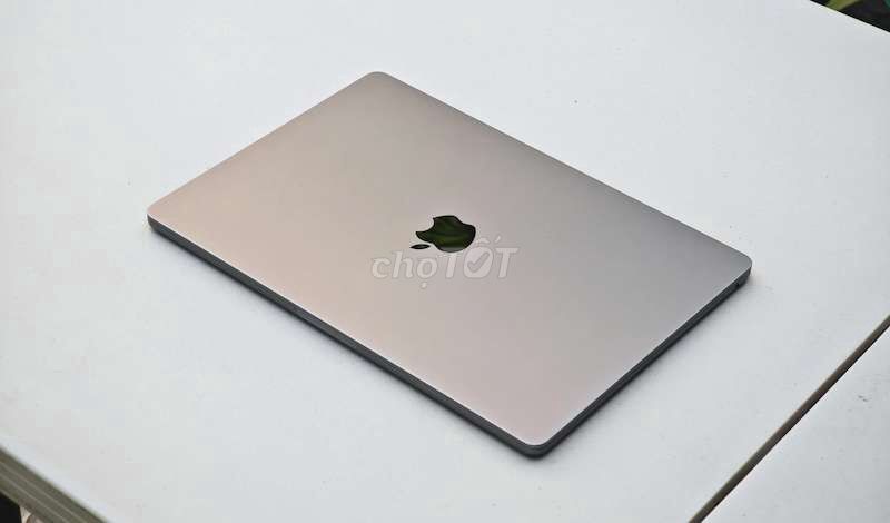Macbook air m4 giá rẻ cho sinh viên, dân văn phòng. Mua bán Laptop tại Quận 12 Tp Hồ Chí Minh được đăng bởi Phạm Anh Huy hình 1