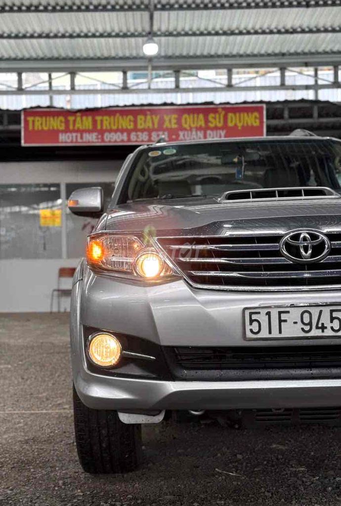 FORTUNER 2.5G 2016 chuẩn 13 vạn BẢO HÀNH 1 NĂM. Mua bán Ô tô tại Quận Bình Tân Tp Hồ Chí Minh được đăng bởi XUÂN DUY AUTO hình 3