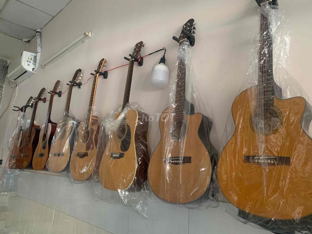 Guitar và phụ kiện. Mua bán Nhạc cụ tại Quận 7 Tp Hồ Chí Minh được đăng bởi Phạm Tuấn Dũng hình 1