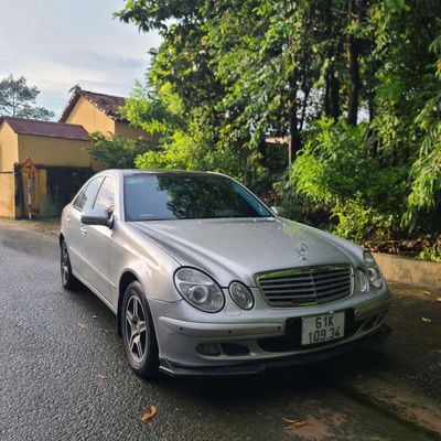 Mercedes-Benz E240 2003 - 1280000 km. Mua bán Ô tô tại Thành phố Thủ Dầu Một Bình Dương được đăng bởi phước meo meo