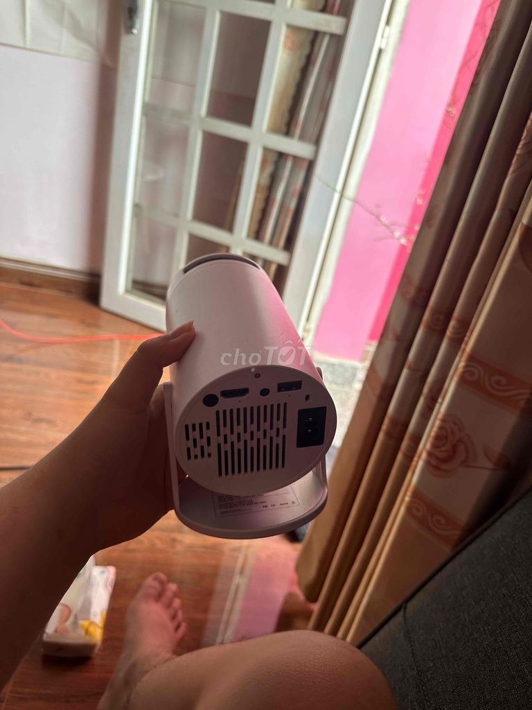 Máy chiếu mini Movie Legend S6 Trắng. Mua bán Đồ dùng văn phòng tại Quận Tân Phú Tp Hồ Chí Minh được đăng bởi Ngochieu hình 1