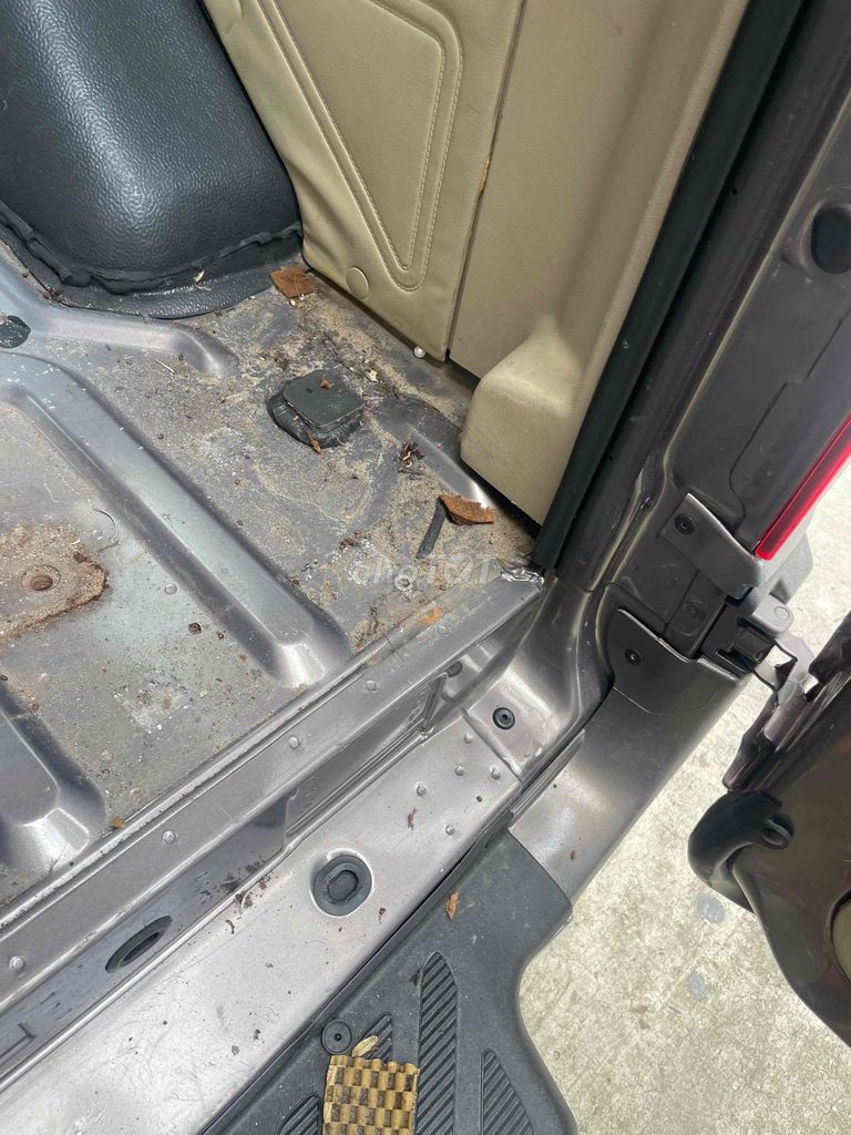 Ford Transit 2018 16 Chỗ 2.4 Diesel   - 180000 km. Mua bán Ô tô tại Thành phố Vị Thanh Hậu Giang được đăng bởi truyen hình 7