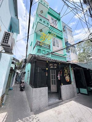 Nhà 4 tầng Nguyễn Duy P9-Q8 gần cầu Chánh Hưng