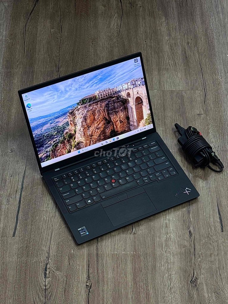 Lenovo ThinkPad X1 Carbon 9 i7-1185G7 16GB/512GB. Mua bán Laptop tại Quận 10 Tp Hồ Chí Minh được đăng bởi APPLE 2HAND hình 1