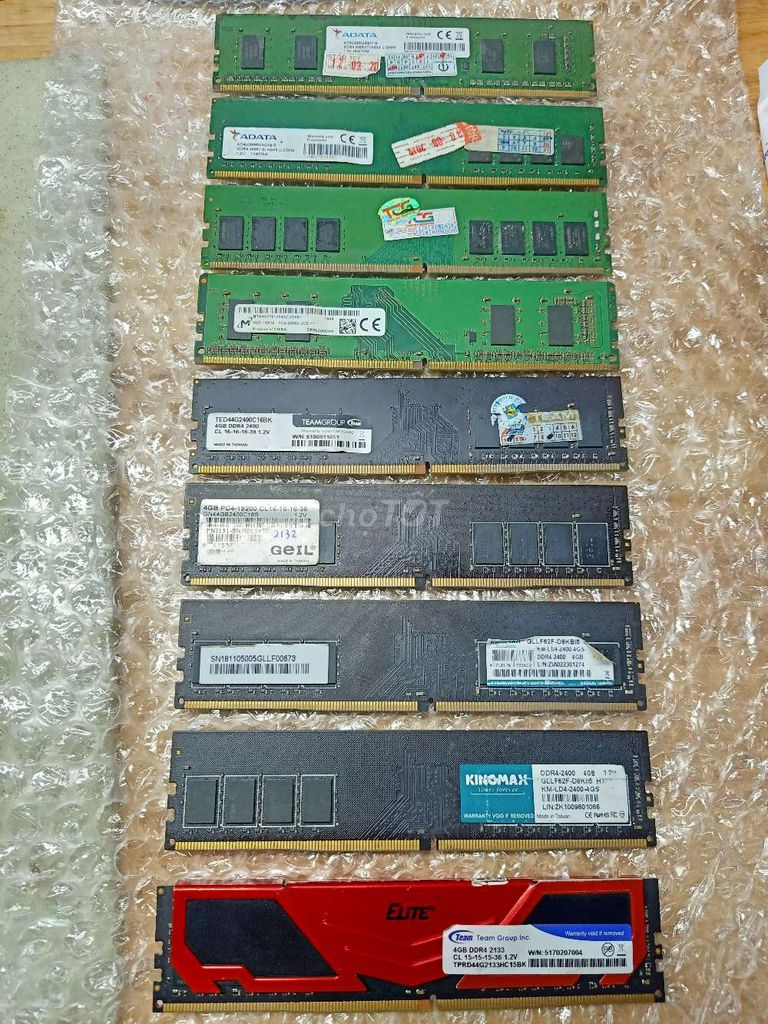 RAM Kingston Fury 4GB DDR4 2400MHz Mới. Mua bán Linh kiện (RAM, Card...) tại Thị xã Tân Uyên Bình Dương được đăng bởi BÁN LINH KIỆN BẾN CÁT hình 1