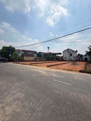 Plot of land 103 m² · Xã Quảng Oai