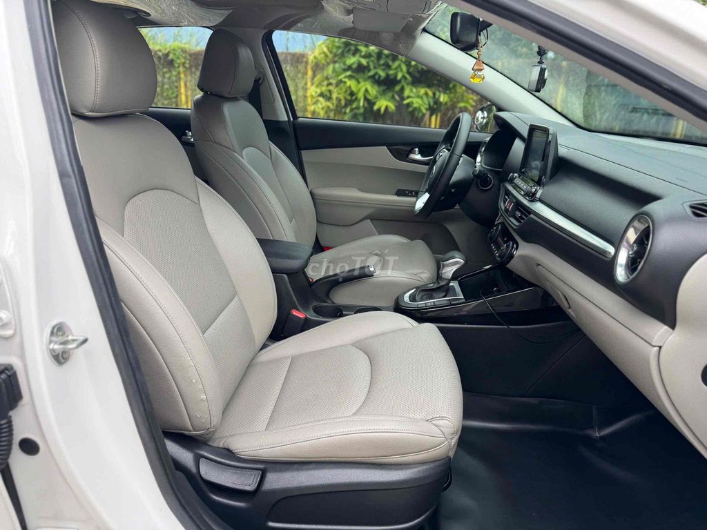 Kia Cerato 2020 1.6 AT Luxury Chỉ Từ 140Tr. Mua bán Ô tô tại Quận Ninh Kiều Cần Thơ được đăng bởi Chuyên Mua Bán Ô Tô Qua Sử Dụng Carpla Cần Thơ hình 7
