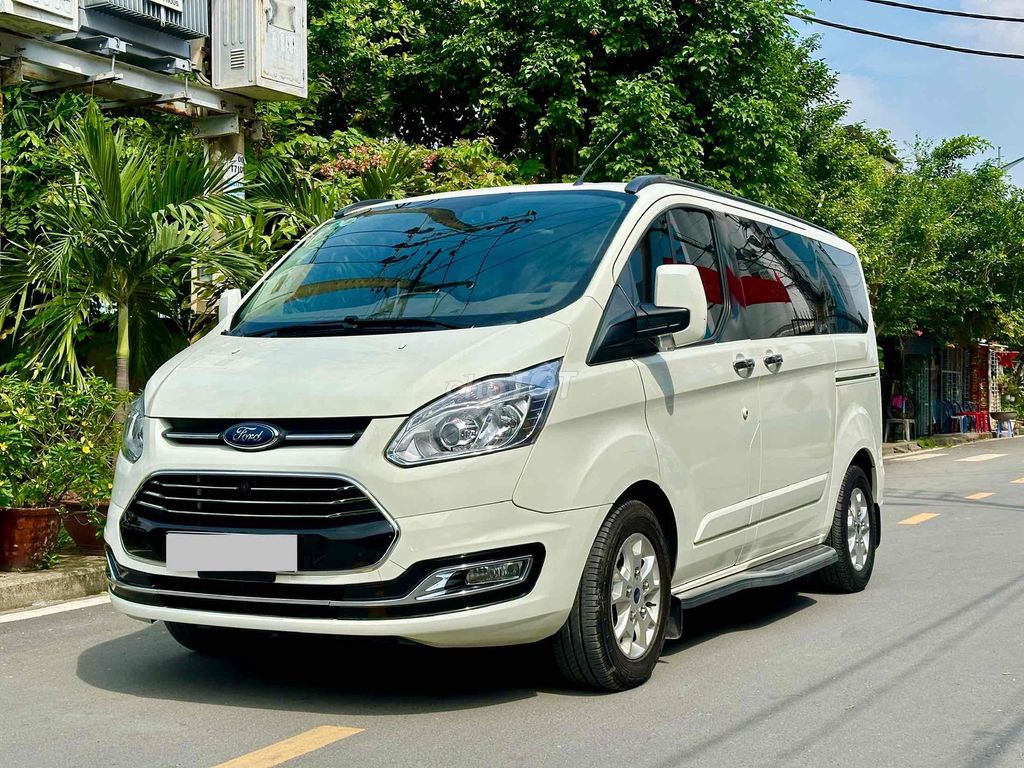 Ford Tourneo 2019 độ Limosine đầy đủ - hoá đơn cao