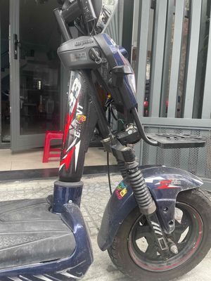 Xe đạp điện Giant M133 Xanh đen. Mua bán Xe điện tại Quận Thanh Khê Đà Nẵng được đăng bởi Hung Nguyen