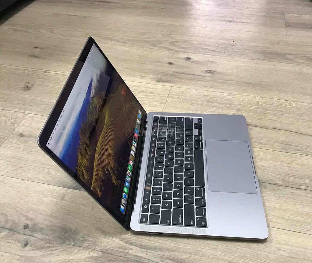 MACBOOK PRO 2020 16/512 - FPT sạc 20 lẫn