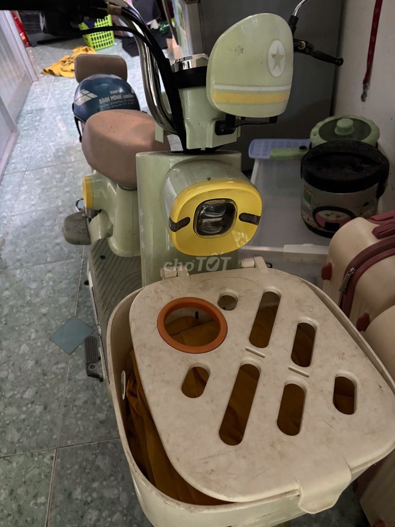 Xe đạp điện Minh Thư Fashion tiết kiệm nhiên liệu. Mua bán Xe điện tại Thành phố Bà Rịa Bà Rịa - Vũng Tàu được đăng bởi Phạm Hoàng Phúc hình 2