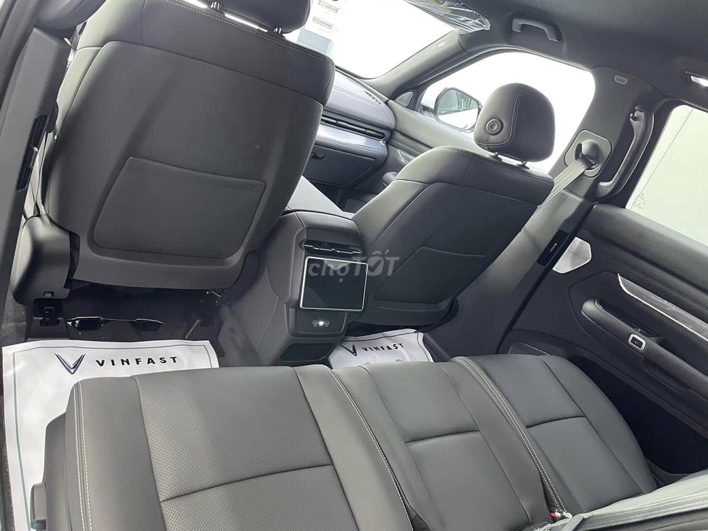 VinFast VF 9 TRẮNG-ĐỎ-ĐEN-XÁM-NỘI THẤT NÂU - ĐEN. Mua bán Ô tô tại Quận Bình Tân Tp Hồ Chí Minh được đăng bởi VinFast An Thái Bình Tân hình 14