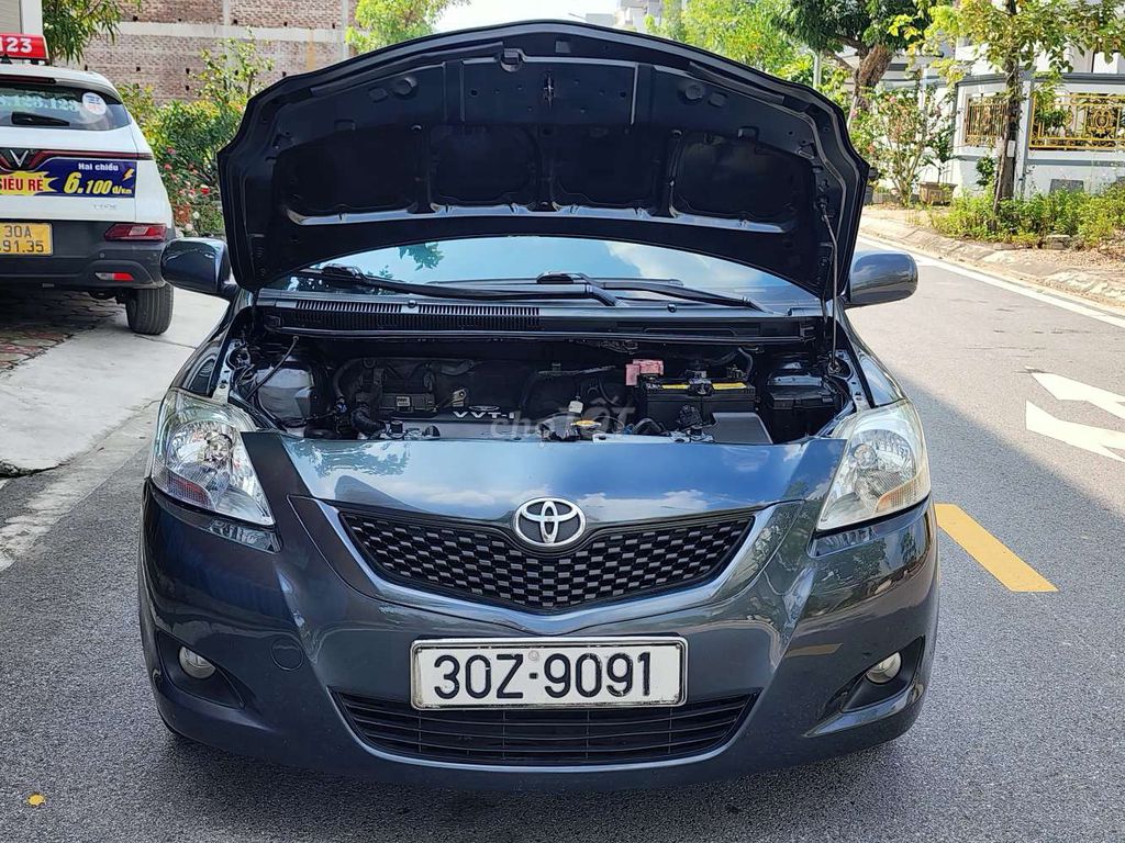 Toyota Yaris 2010 импорт из Японии, 1 владелец с новья