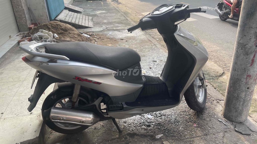 Dylan máy rin êm đi xa không sôi nước. Mua bán Xe máy tại Quận Tân Phú Tp Hồ Chí Minh được đăng bởi Hoàng Trung hình 10