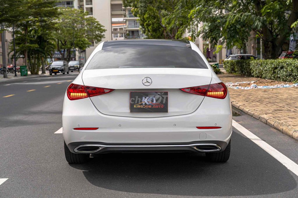 C200 Plus All new  2022 màu trắng cá nhân siêu đẹp. Mua bán Ô tô tại Quận 7 Tp Hồ Chí Minh được đăng bởi Dương Phương hình 3