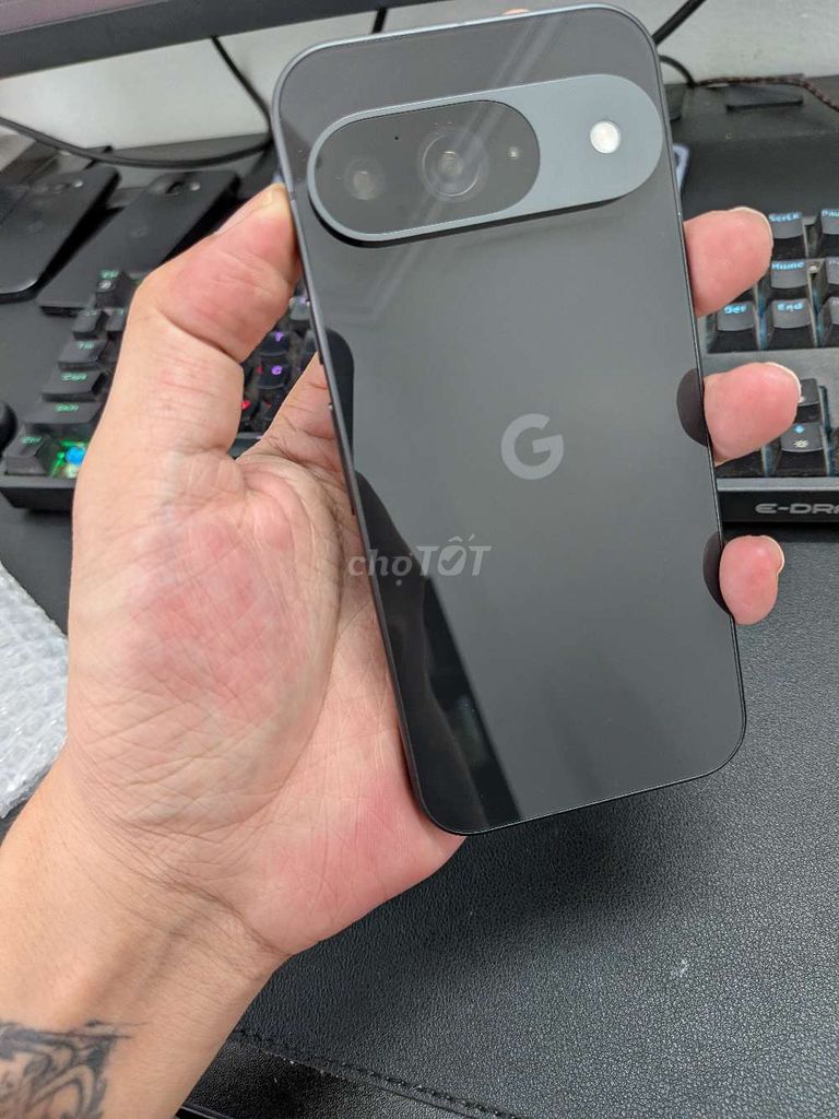 Google Pixel 9 quốc tế zin all sạc vài lần. Mua bán Điện thoại tại Quận Hai Bà Trưng Hà Nội được đăng bởi Tiến Đình hình 1