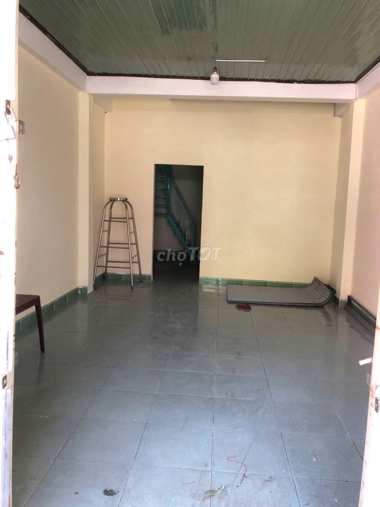 Cho thuê mặt bằng kinh doanh, nhà nguyên căn tại Gia Nghĩa. Cho thuê Văn phòng, Mặt bằng kinh doanh tại Thành phố Gia Nghĩa Đắk Nông được đăng bởi Lê Hùng hình 8