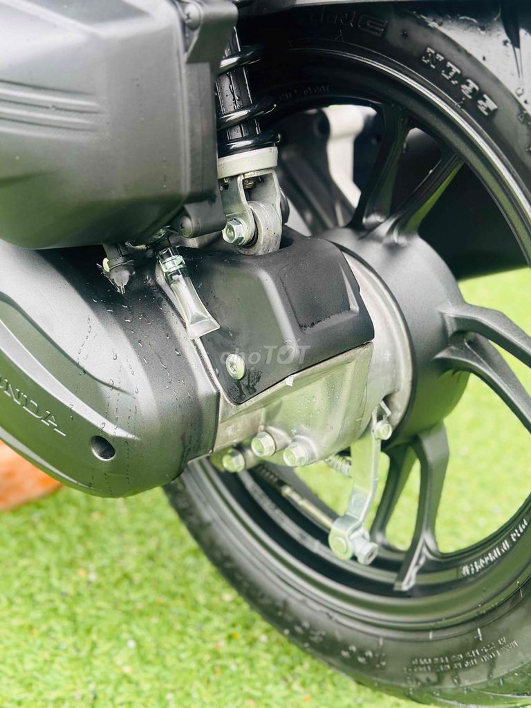 VARIO 150 2019 ODO THẤP XE ĐẸP QUÁ MỚI RẤT ĐẸP. Mua bán Xe máy tại Huyện Chợ Mới An Giang được đăng bởi XE MÁY THIỆN PHÁT AN GIANG hình 13