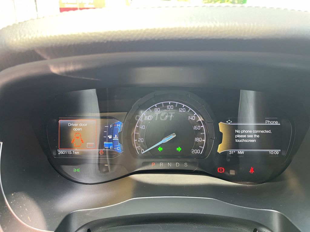 FORD EVEREST TITANIUM 2.0 4X2 AT 2021 CTY XUẤT HĐ. Mua bán Ô tô tại Quận Bình Thạnh Tp Hồ Chí Minh được đăng bởi Hiếu hình 18