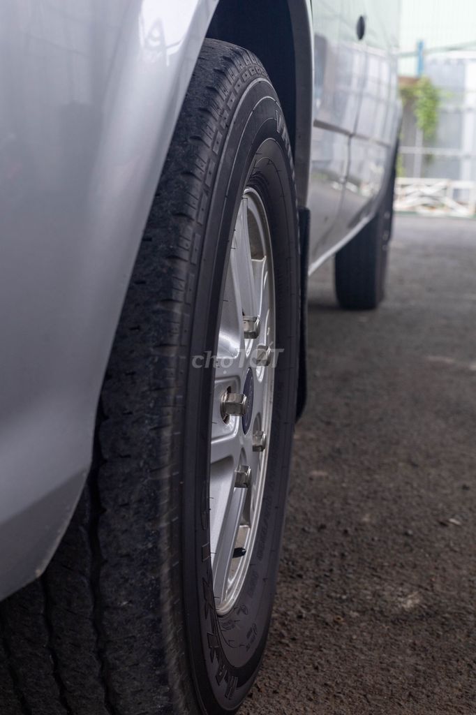 Ford Transit 2023  - 60000 km. Mua bán Ô tô tại Quận Bình Tân Tp Hồ Chí Minh được đăng bởi Nguyễn Khánh Bình hình 4