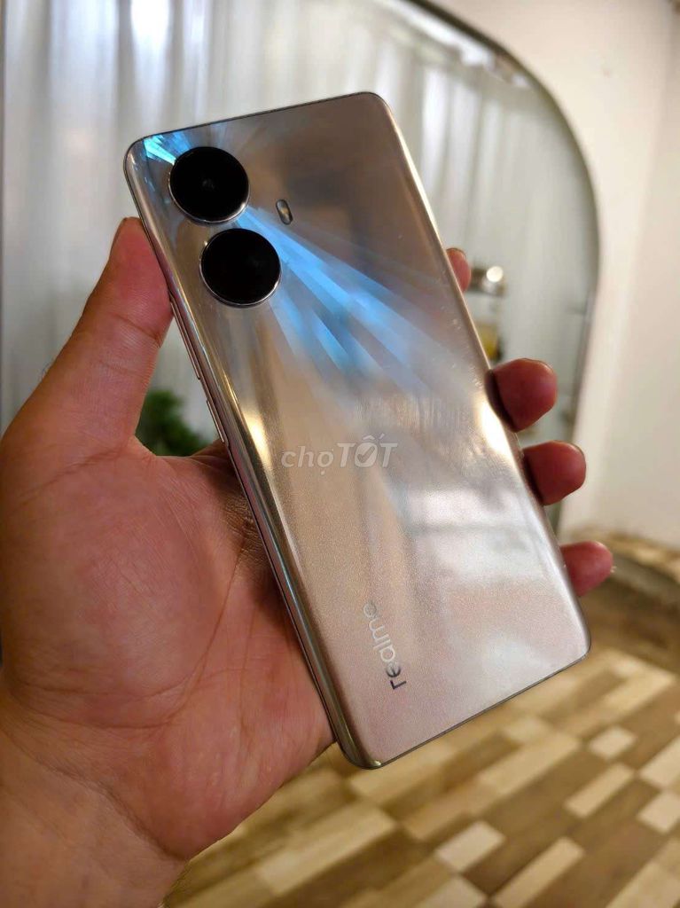 Realme 10 Pro Plus 8GB/128GB Bạc Đã sử dụng. Mua bán Điện thoại tại Thành phố Thuận An Bình Dương được đăng bởi Thu Quynh shop hình 1