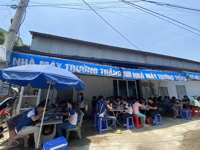 Tuyển Nhân viên Kho,  Thợ May và Thợ Ủi ở Quận 12