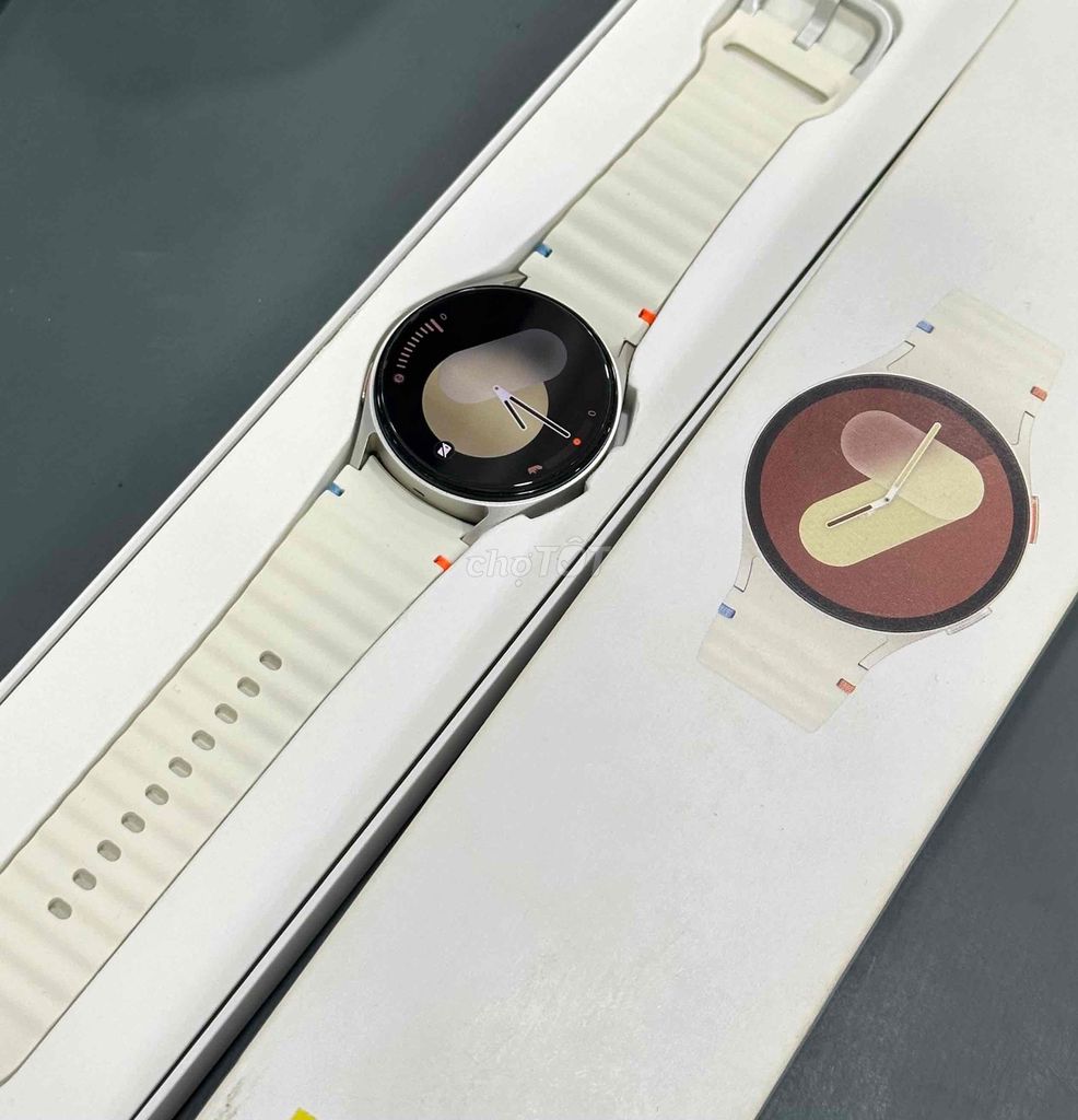 Samsung Watch 7 Trắng 40mm Máy đẹp. Mua bán Thiết bị đeo thông minh tại Quận 5 Tp Hồ Chí Minh được đăng bởi Anh Thư hình 1