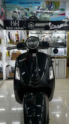 Vespa Gts 150 mẫu mới chính chủ BS Quận 1. Mua bán Xe máy tại Quận Phú Nhuận Tp Hồ Chí Minh được đăng bởi VESPA  PIAGGIO BẢO HƯNG Vespa cũ trả góp 